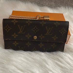 Louis Vuitton | Sarah Wallet | TH1909 | excellent condition WOC